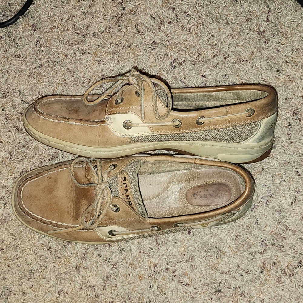 Sperry boat shoe
